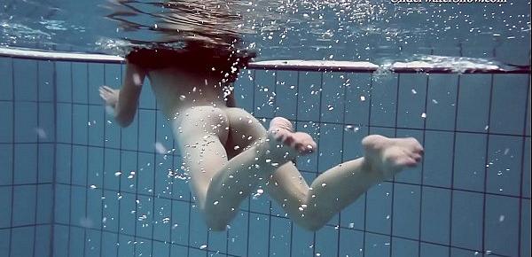  Liza Rachinska underwater bae naked
